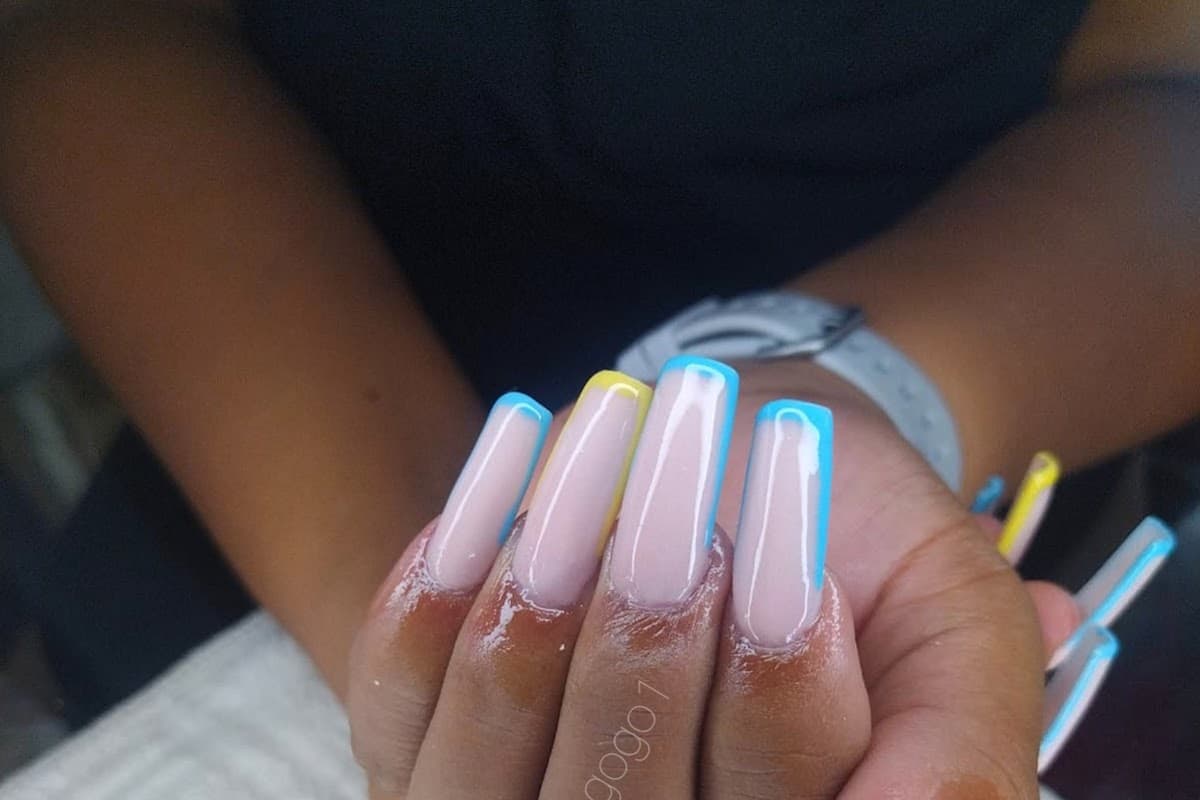 Khanya Essentials Hair And Nail Bar