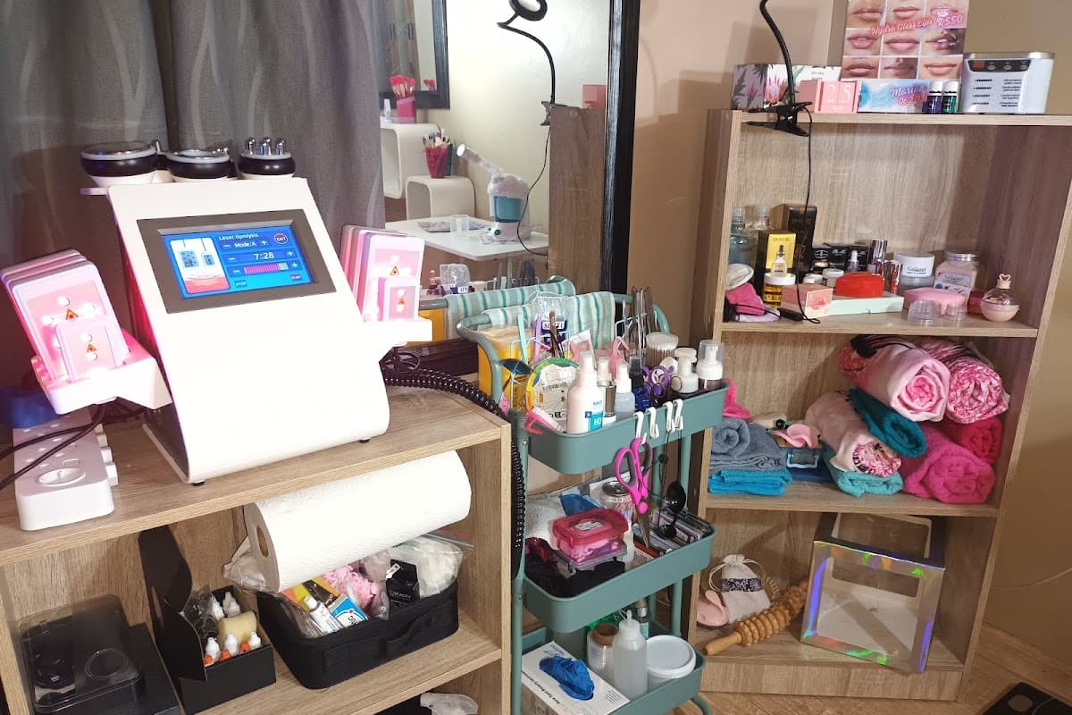 Beauteniq Beauty Salon
