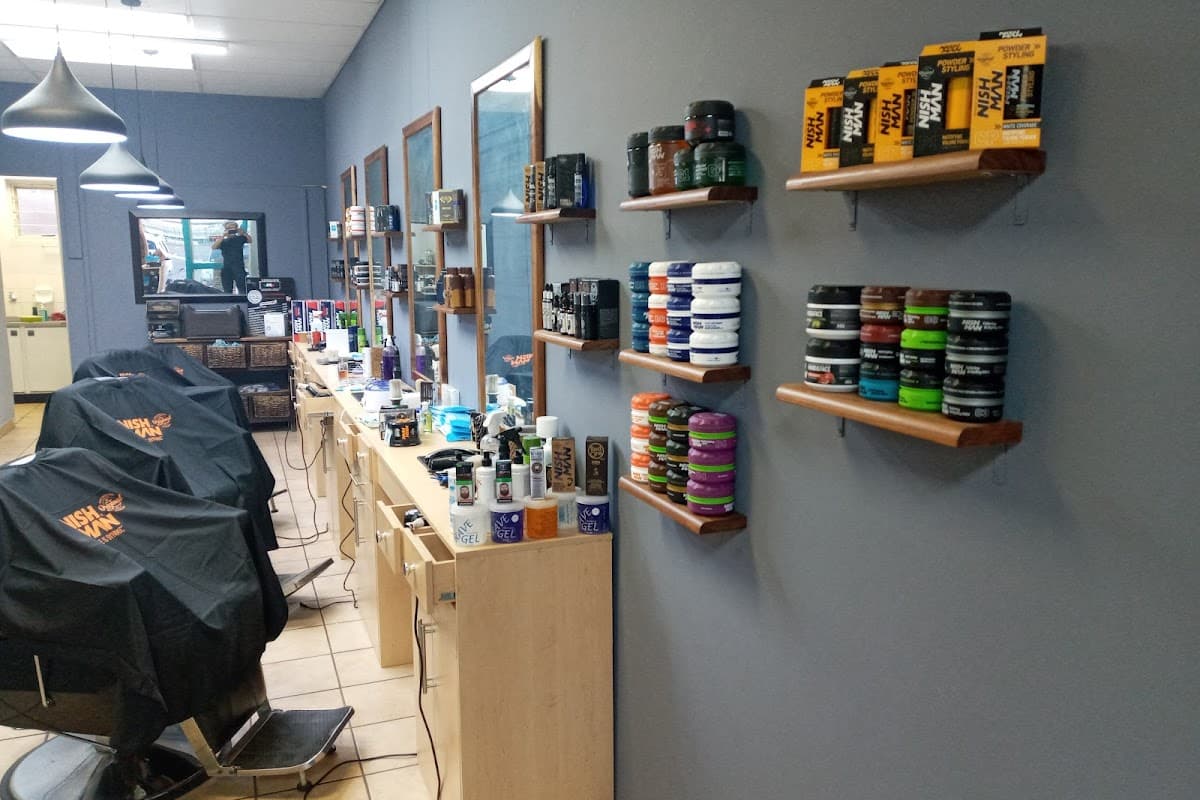 Lucianos Barber
