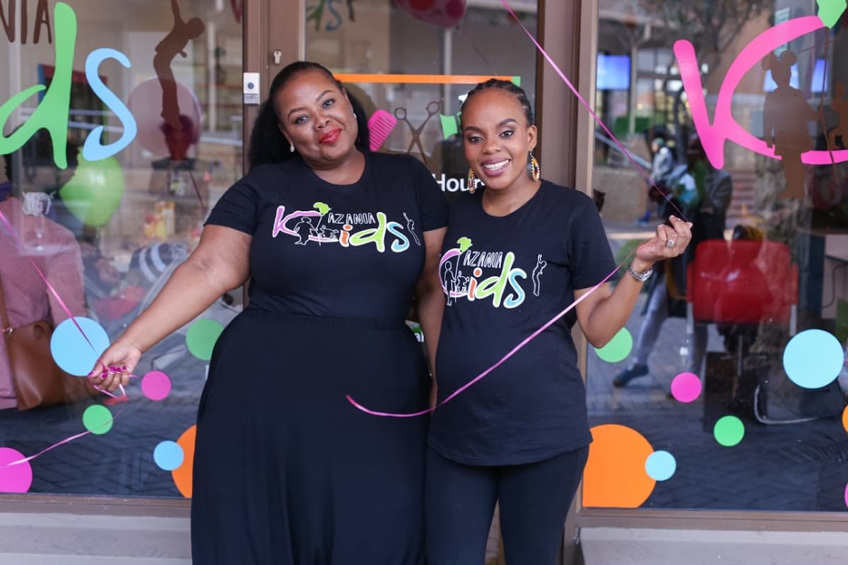 Azaniakids Salon