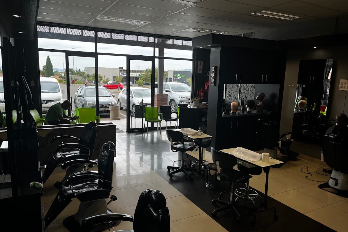 Heads Up Salon
