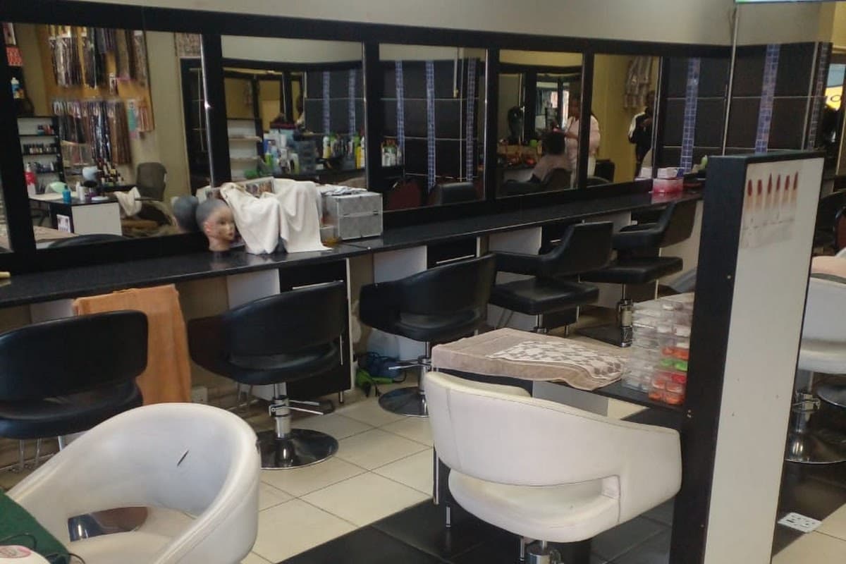 Le Reflet Beauty Salon