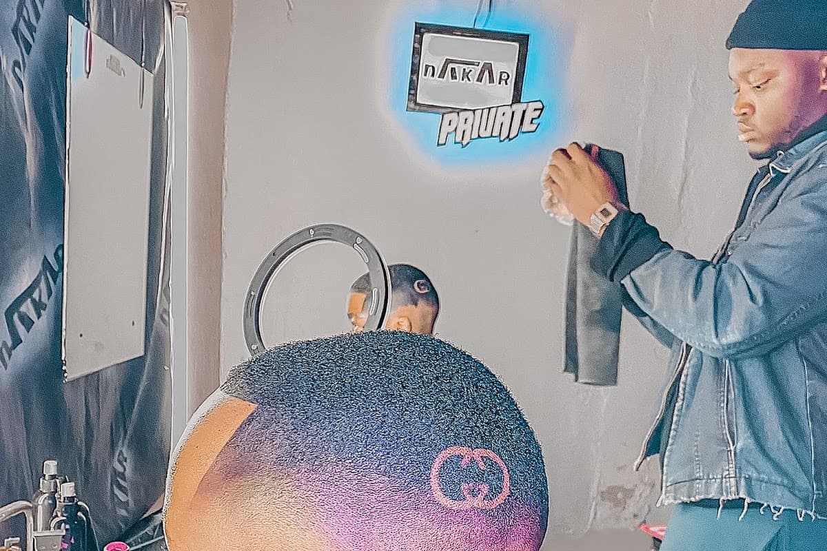 Nakar Barbershop