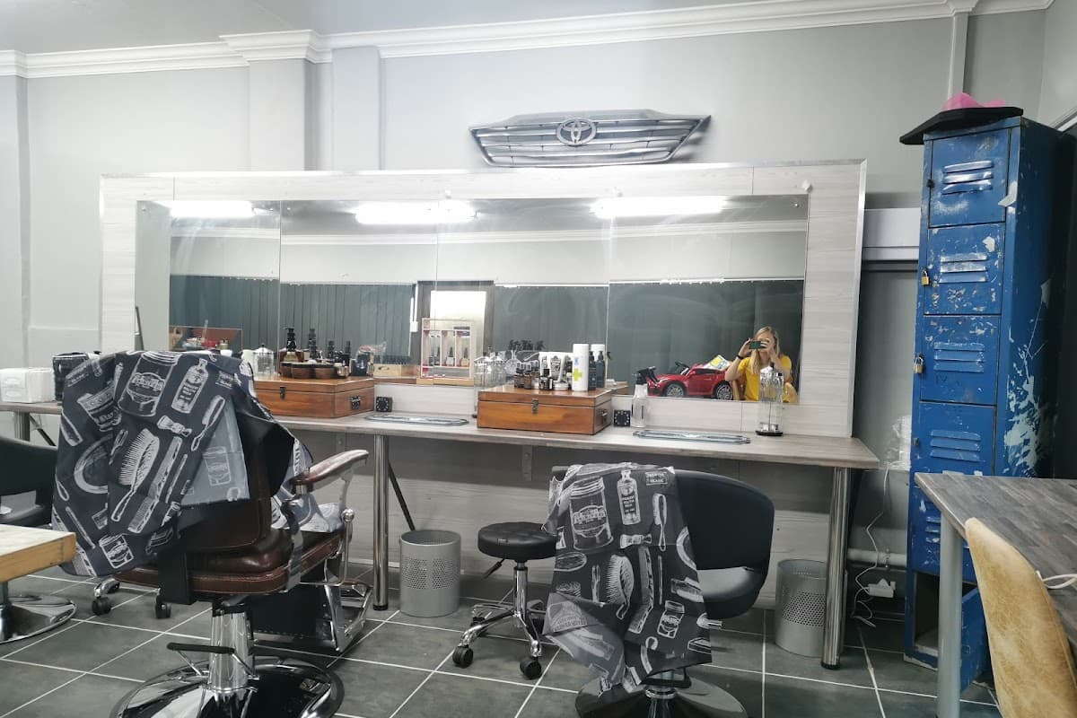 Annies Hair And Barber Murrayfield