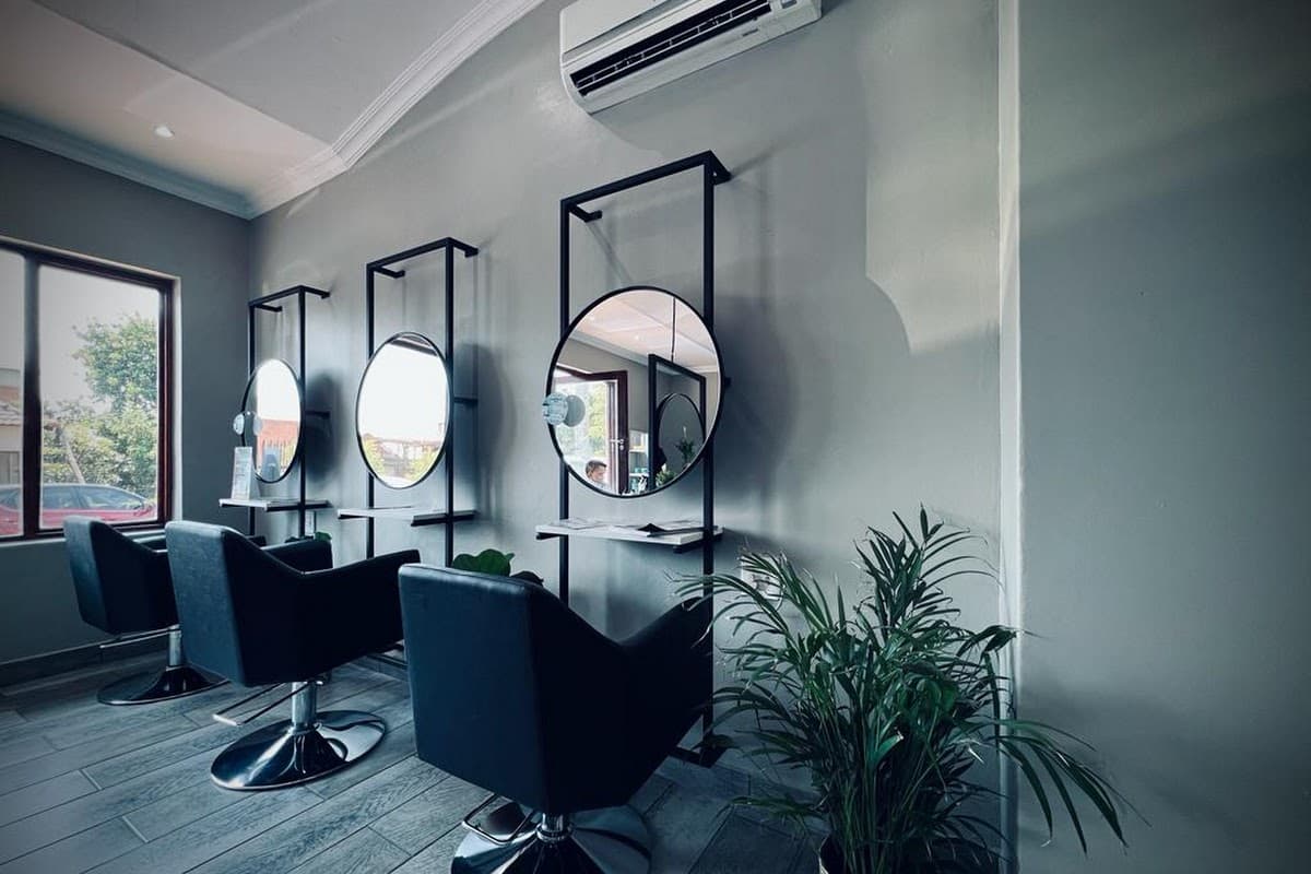 Mane Hair Studio