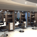 Designer Hair Studio logo